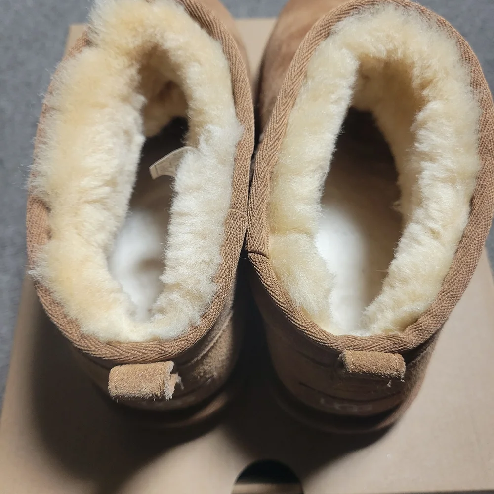 UGG Tan Suede Shearling Boots - Picture 3 of 9